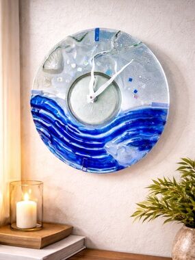 Art Glass Wall Clock Ocean Wave Handmade 11.5" Retro Decor Vintage 1980's